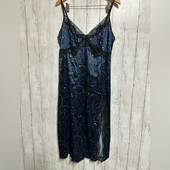 Adore Me Other - Adore Me Black & Blue Satin Nightgown Size L